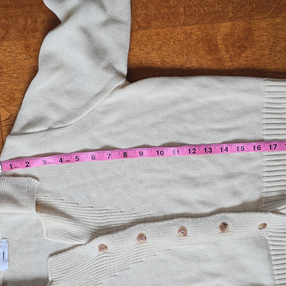 Women's FOUND cream cardigan see pics for sizing - Picture 7 of 8